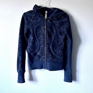 Lululemon Scuba jacket with hoodie size 4